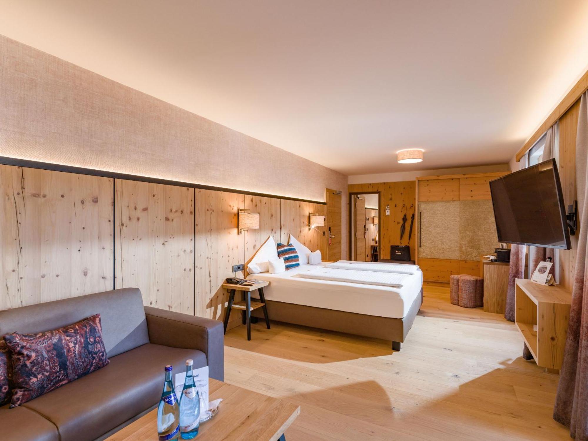 Hotel&Spa Sonne 4 Sterne Superior Kirchberg in Tirol Exterior foto